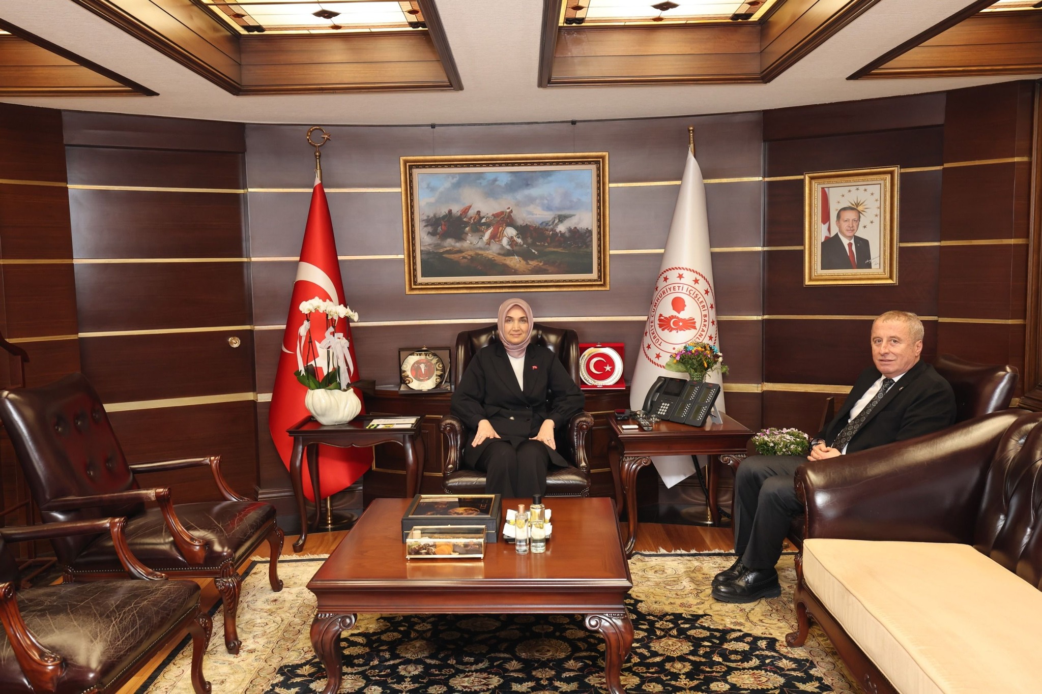 İYİ Parti Genel Başkan Yardımcısı ve Afyonkarahisar Milletvekili Hakan Şeref