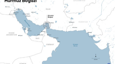 Dünya genelinde petrol sevkiyatının kalbi konumunda olan Hürmüz Boğazı'nda sular
