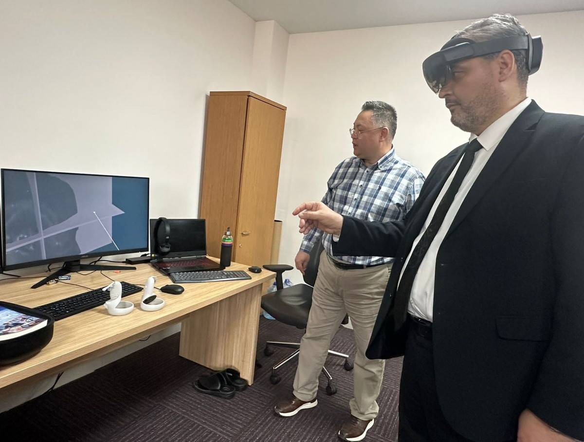 Afyonkarahisar Sağlık Bilimleri Üniversitesi (AFSÜ) bünyesindeki InnovMed Kuluçka Merkezi, yenilikçi