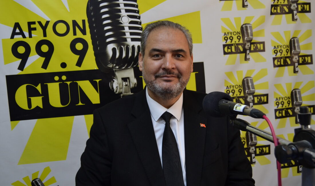 Afyonkarahisar Sağlık Bilimleri Üniversitesi (AFSÜ) Rektörü Prof. Dr. Adem Aslan,