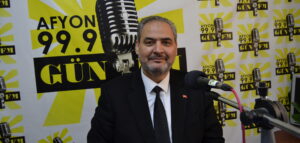 Afyonkarahisar Sağlık Bilimleri Üniversitesi (AFSÜ) Rektörü Prof. Dr. Adem Aslan,