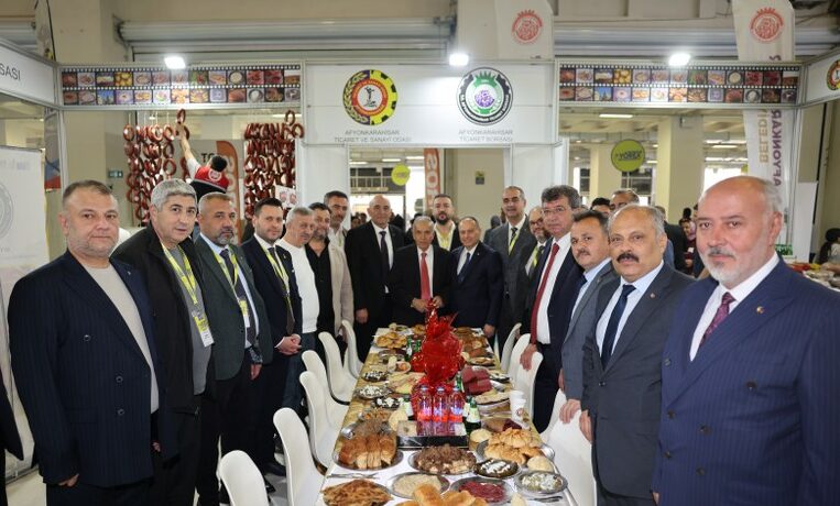 Türkiye’nin dört bir yanından yöresel ürünlerin ve kültürel değerlerin tanıtıldığı