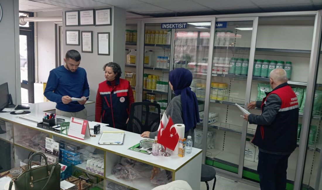 Afyonkarahisar’da tarım sezonunun açılmasıyla birlikte, bitki koruma ürünlerinin satışını yapan