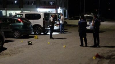 Malatya'da bir düğün salonunda akrabalar arasında çıkan ve iki kişinin