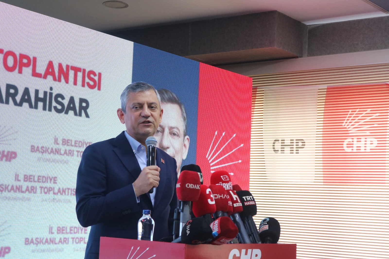 Cumhuriyet Halk Partisi (CHP) Genel Başkanı Özgür Özel, Afyonkarahisar’da düzenlenen