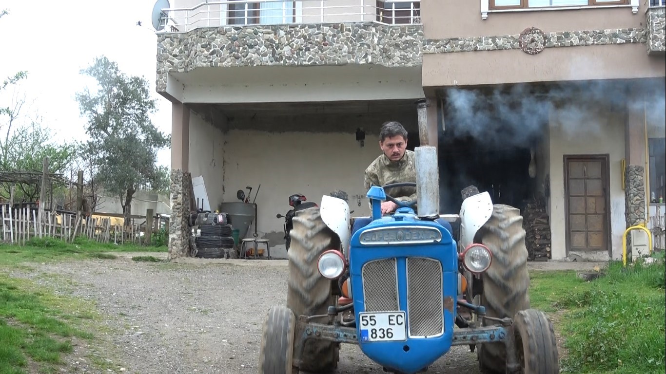 Samsun’un Bafra ilçesinde hayvancılıkla uğraşan Semih Öztürk, büyükbaş hayvan alma