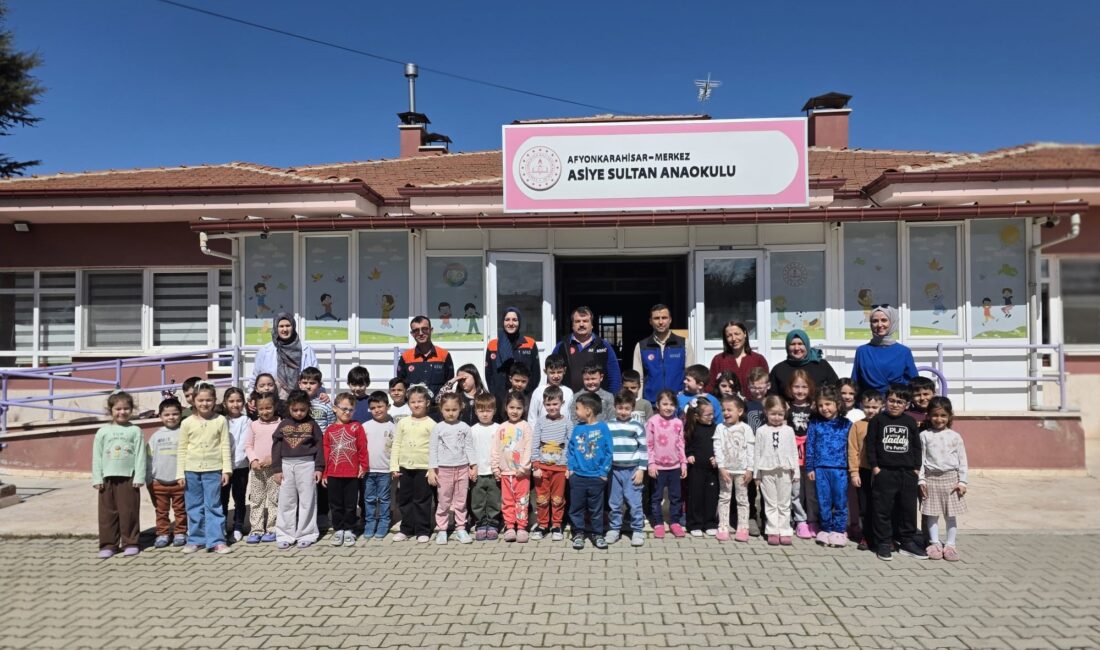 Afyonkarahisar İl Afet ve Acil Durum Müdürlüğü, minik öğrencilere yönelik
