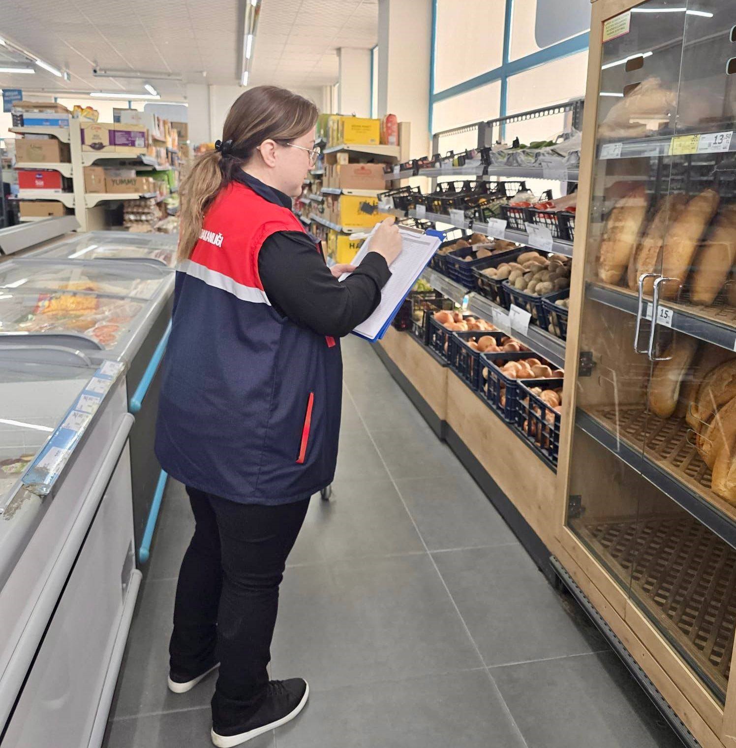 Afyonkarahisar Tarım ve Orman İl Müdürlüğü, tarımsal ürünlerin piyasadaki fiyat