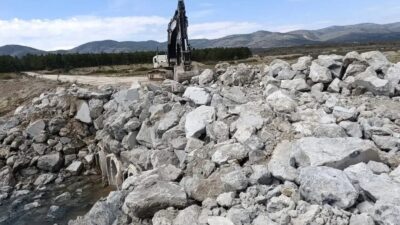 Afyonkarahisar’ın Sandıklı ilçesinde, geçtiğimiz ay etkili olan aşırı yağışlar nedeniyle