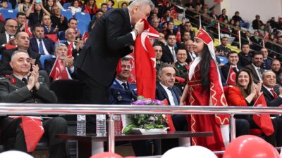 Afyonkarahisar’da 23 Nisan Ulusal Egemenlik ve Çocuk Bayramı, sabahın erken