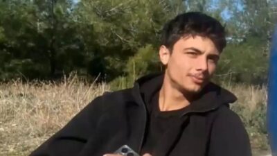 Adana’da basketbol oynadıktan sonra serinlemek için Seyhan Baraj Gölü’ne giren