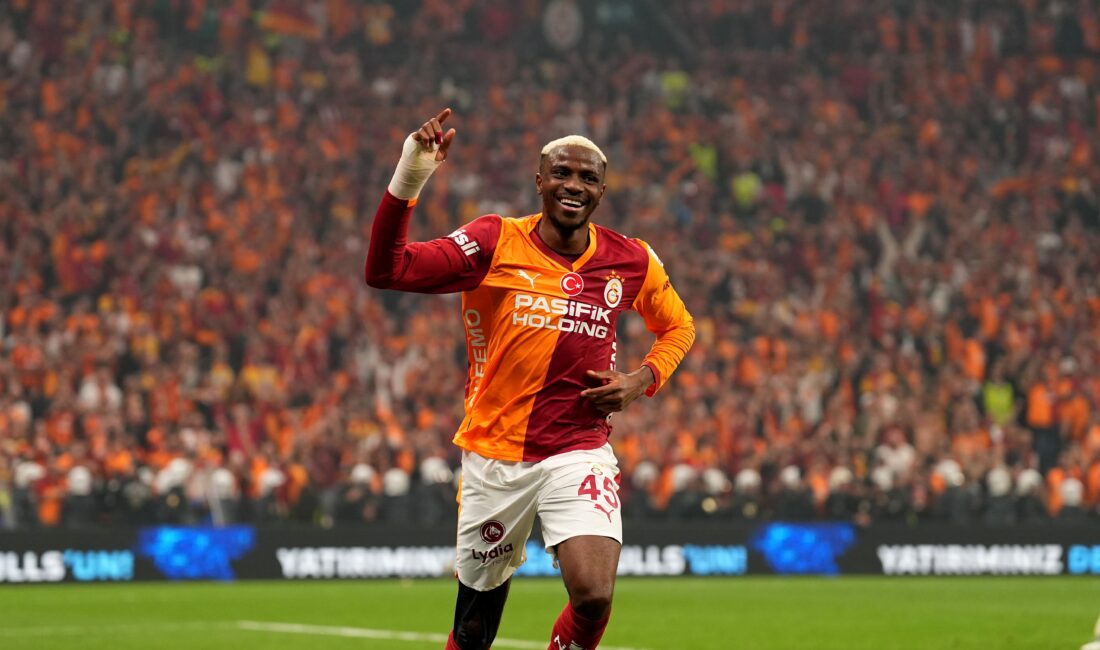 Galatasaray’ın dünyaca ünlü golcüsü Victor Osimhen, Fenerbahçe karşısında alınan 3-0’lık