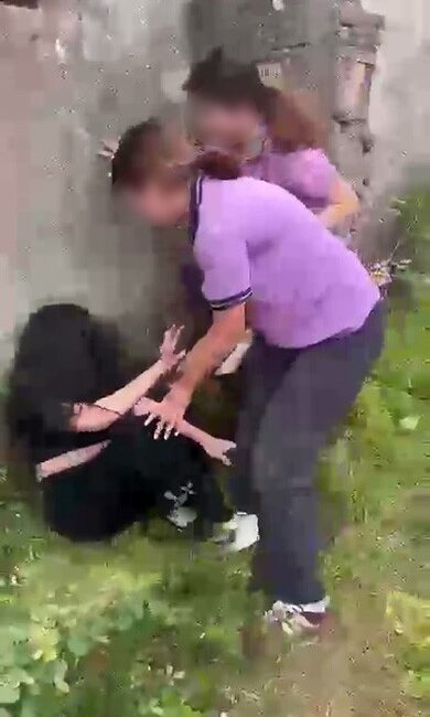 Muğla’nın Ortaca ilçesinde lise öğrencisi olduğu ileri sürülen genç kızların,