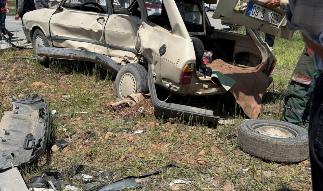 Muğla’nın Menteşe ilçesinde öğle saatlerinde meydana gelen feci trafik kazası,