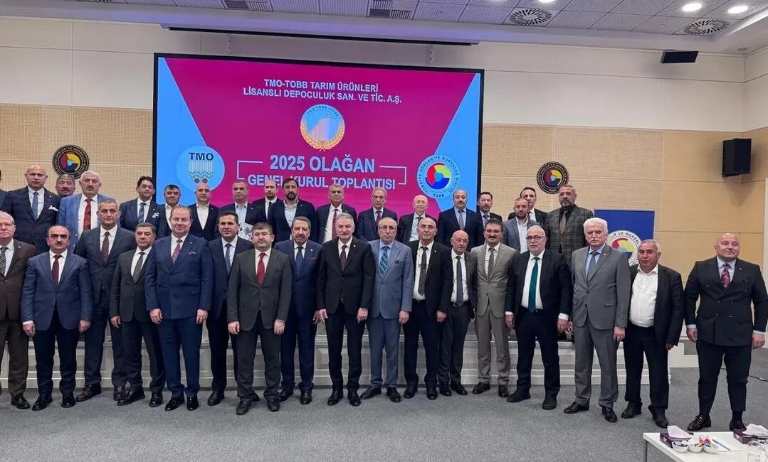 Afyonkarahisar Ticaret Borsası Yönetim Kurulu Başkanı Mehmet Mühsürler, Meclis Başkan