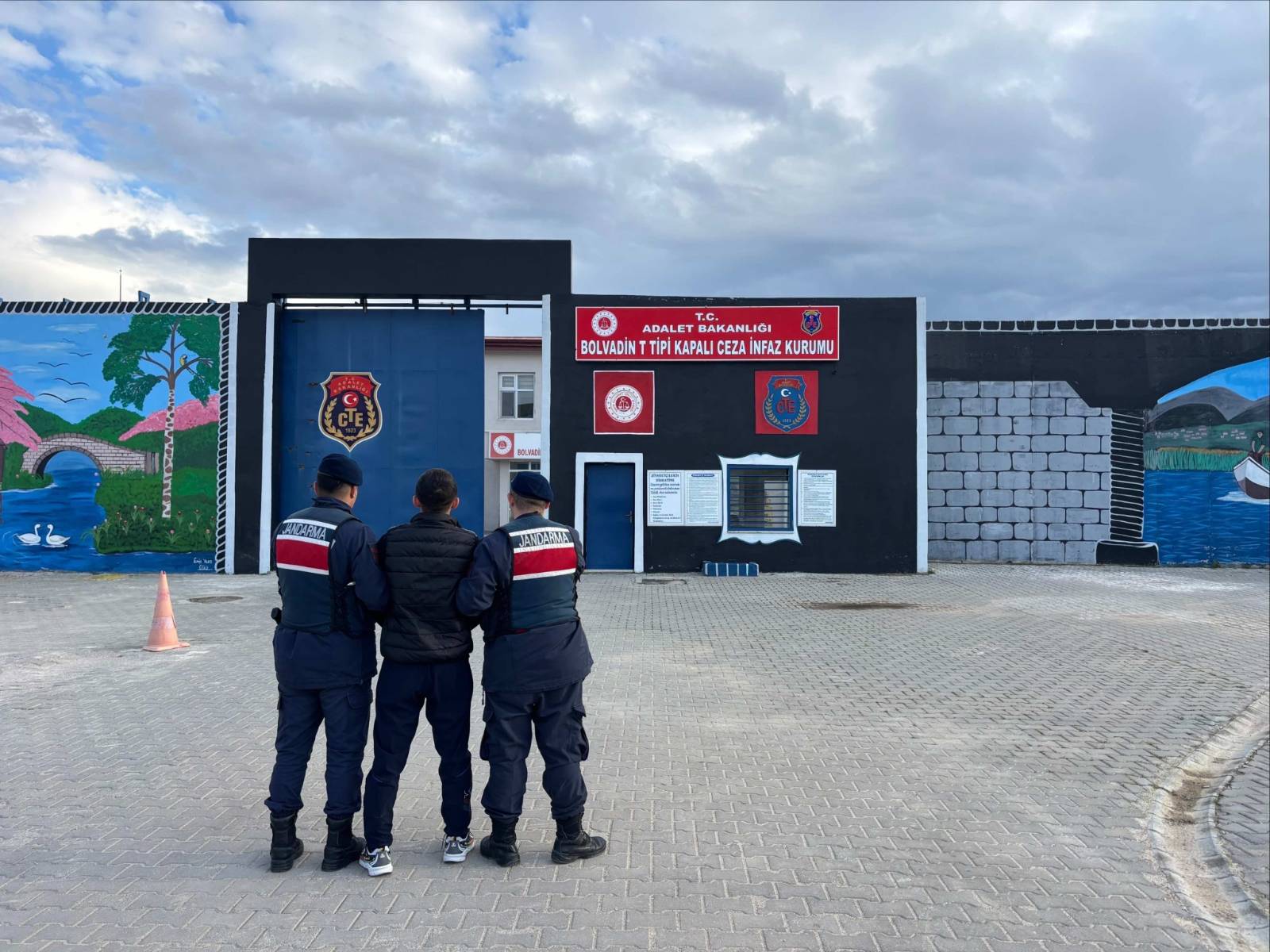 Afyonkarahisar İl Jandarma Komutanlığı ekipleri, son bir haftada yürüttüğü denetim