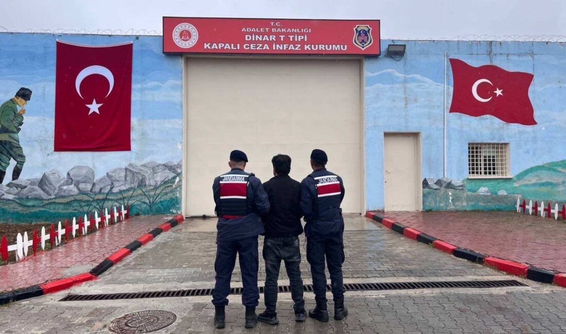 Afyonkarahisar İl Jandarma Komutanlığı ekipleri, suç ve suçlularla mücadele kapsamında