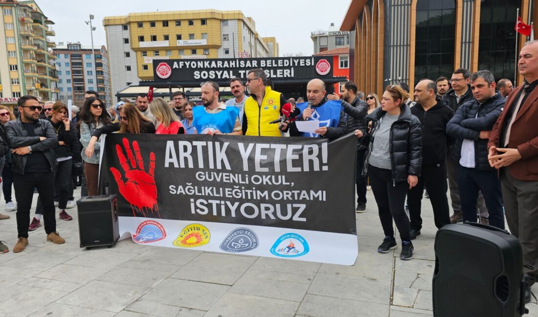 Dün Şanlıurfa’nın Siverek ilçesinde bir öğrencinin gerçekleştirdiği silahlı saldırıda 16