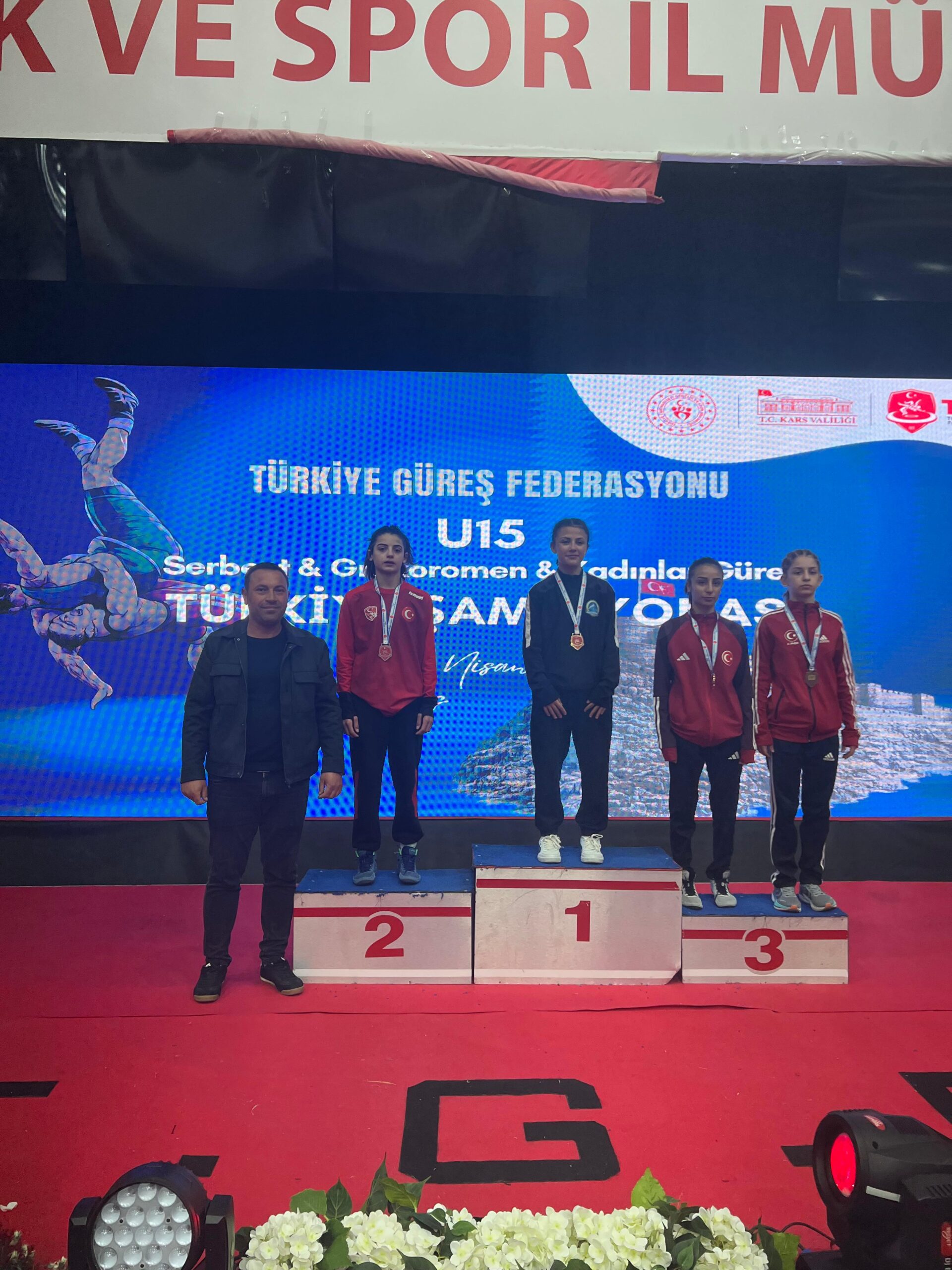 Türkiye Güreş Federasyonu tarafından Kars’ta düzenlenen U-15 Serbest, Grekoromen ve