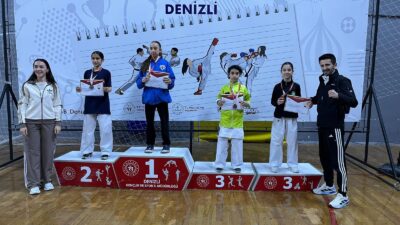 Denizli’de 11-12 Nisan tarihlerinde düzenlenen Okul Sporları Karate Yıldızlar ve