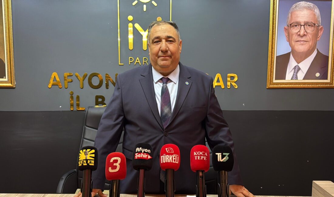İYİ Parti Afyonkarahisar İl Başkanlığı tarafından haftalık olan basın toplantısı