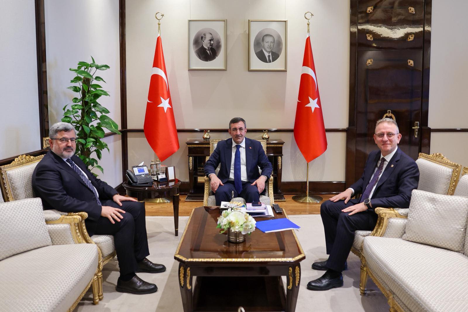 AK Parti Afyonkarahisar Milletvekili Ali Özkaya, AK Parti Kütahya Milletvekili