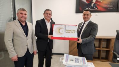 Çobanlar Belediye Başkanı Ali Altuntaş, AK Parti İlçe Başkanı Murat