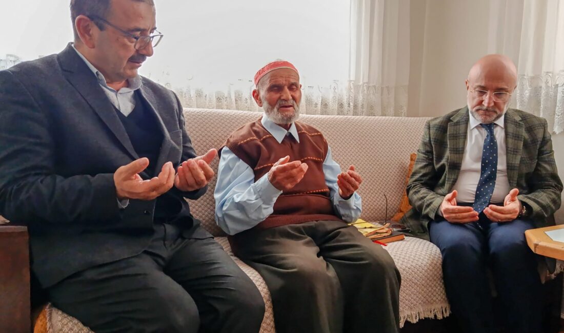 AK Parti Afyonkarahisar İl Başkanı Av. Turgay Şahin, toplumun hafızasını