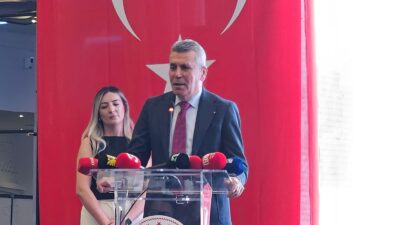 Afyonkarahisar Vali Yardımcısı Yalçın Sezgin, Turizm Haftası açılışında yaptığı konuşmada