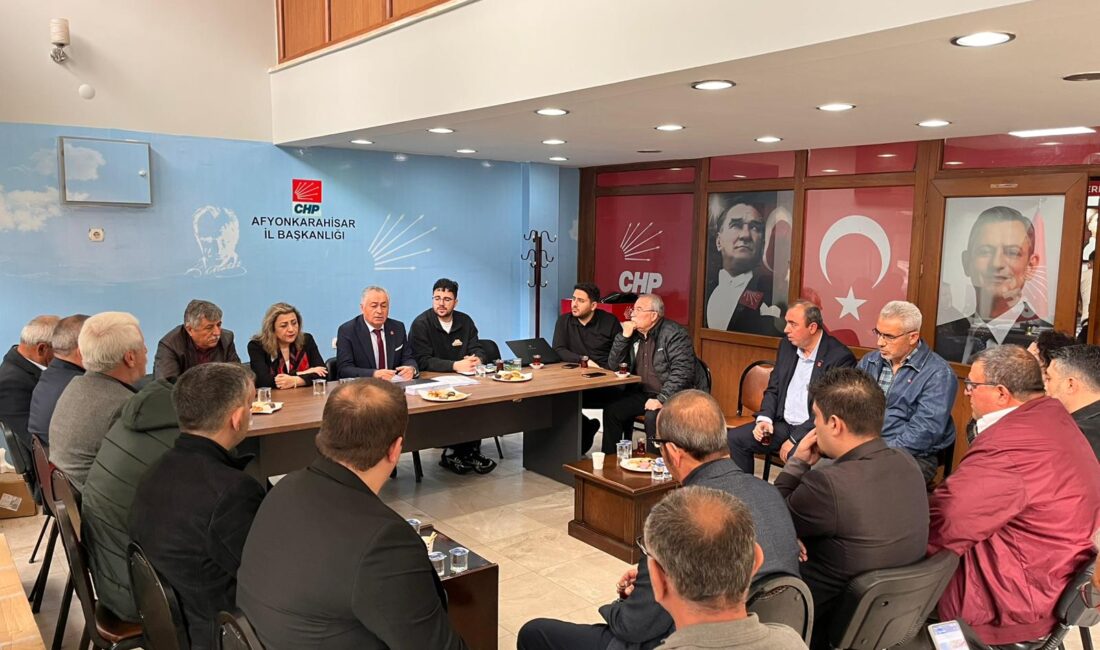 Cumhuriyet Halk Partisi ilçe başkanları toplantısı, il başkanlığı binasında gerçekleştirildi.