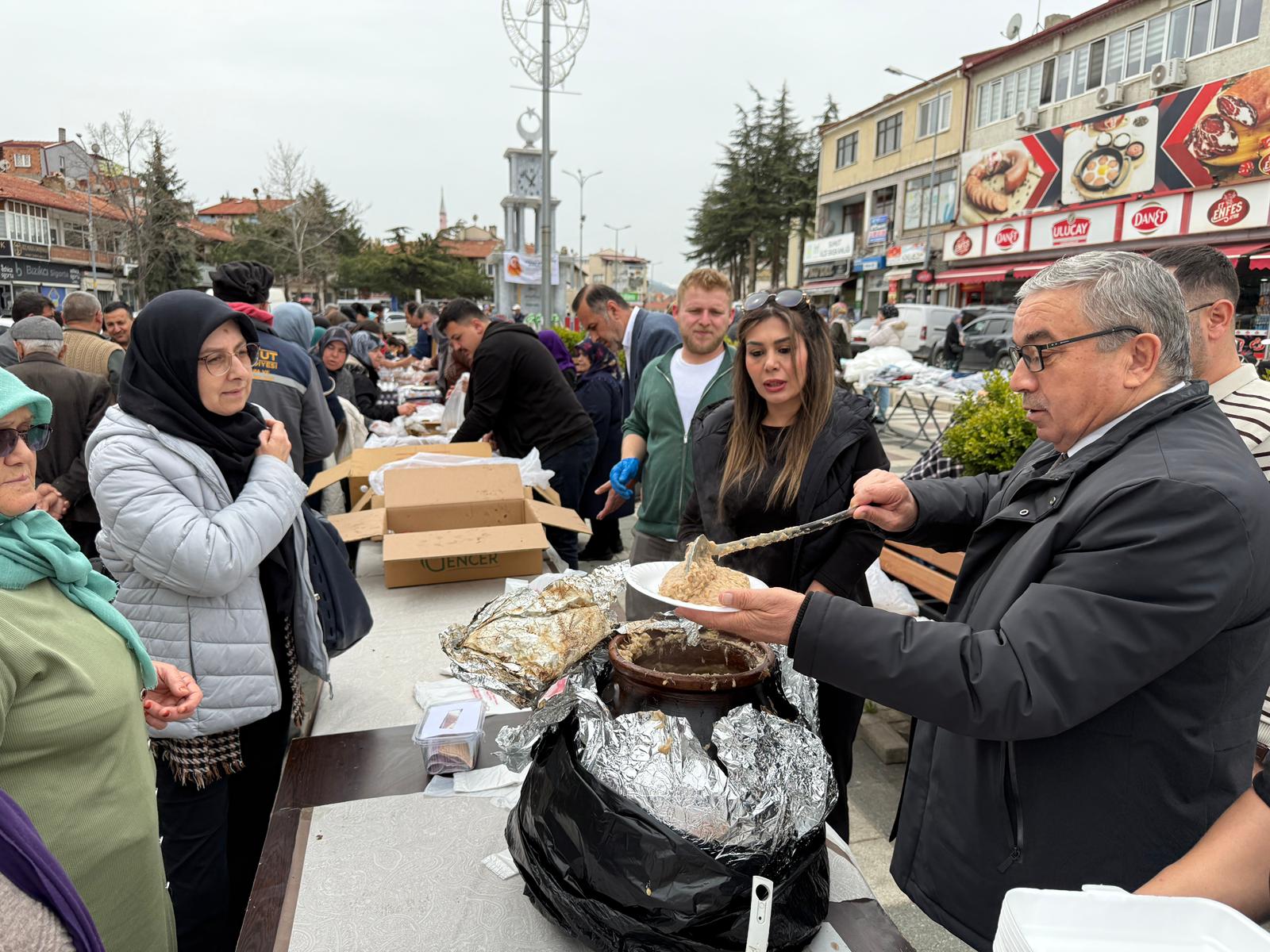SMA Tip 1 hastası Gökçe Vedia Öztürk için Şuhut ilçesinde