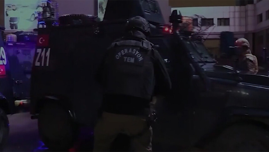 İstanbul'da terör örgütü DEAŞ'a yönelik düzenlenen operasyonda 17 şüpheli gözaltına