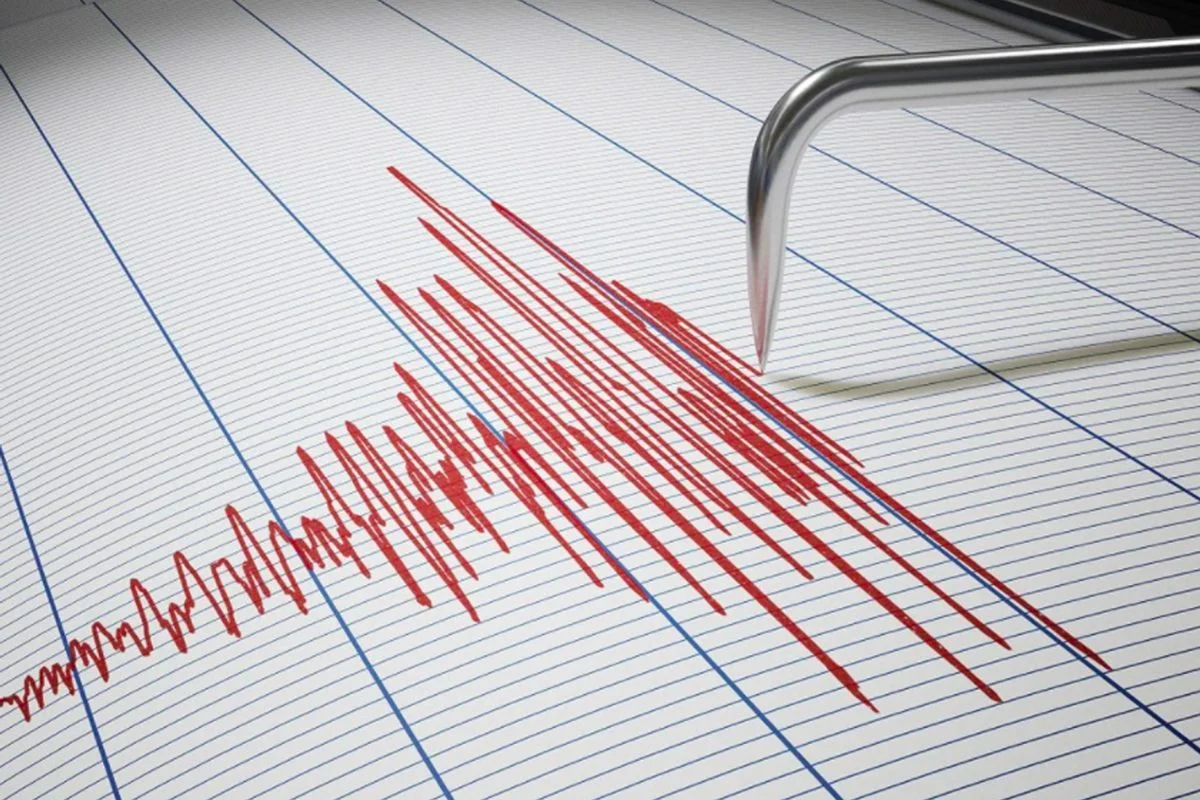 Akdeniz açıklarında sabah saatlerinde meydana gelen deprem, bölgede kısa süreli