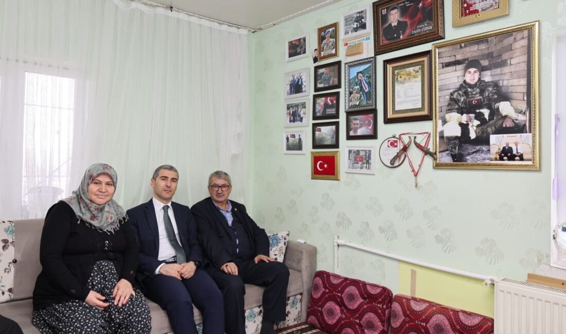 Afyonkarahisar Valisi Dr. Naci Aktaş, Şuhut ilçesinde bir dizi ziyaret