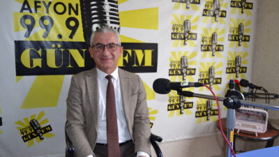 Afyon Kocatepe Üniversitesi (AKÜ) ve Gün FM iş birliğinde süren