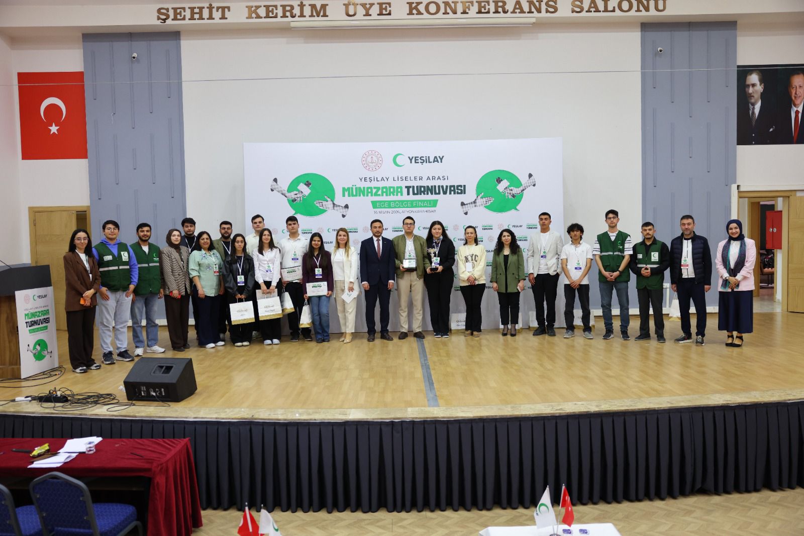 Yeşilay tarafından düzenlenen Münazara Turnuvası Ege Bölge Finali, Afyonkarahisar’da yoğun