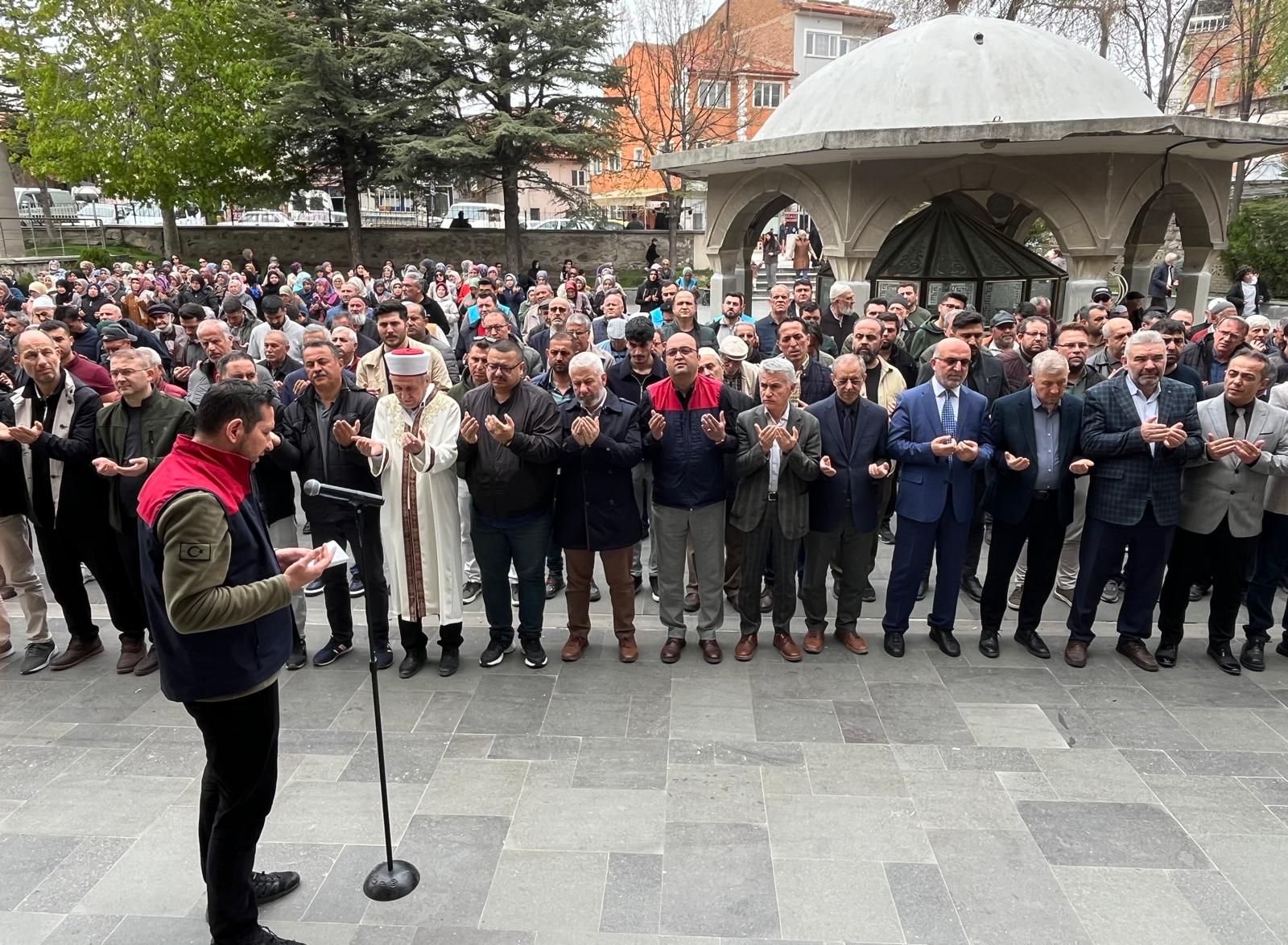 Eğitim-Bir-Sen Afyonkarahisar 1 No’lu Şube tarafından Kahramanmaraş ve Şanlıurfa’da yaşanan