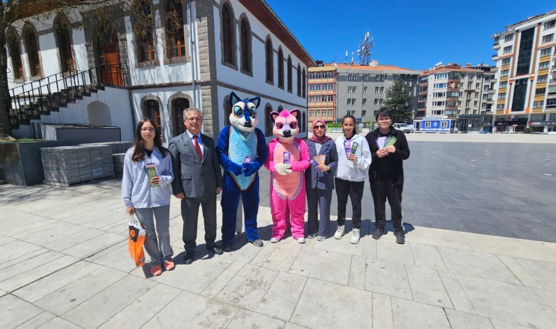Afyon Lisesi öğrencileri tarafından dijital bağımlılık konusunda farkındalık oluşturmayı amaçlayan