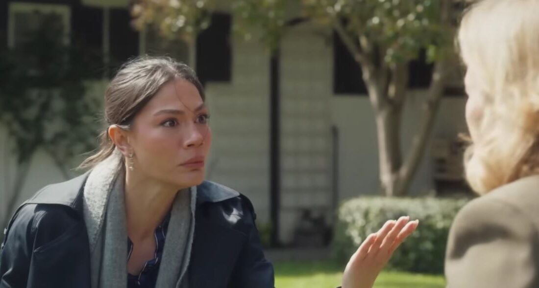 Kanal D ekranlarında yayınlanan ve Çağatay Ulusoy ile Demet Özdemir’in