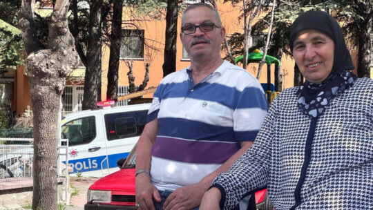 Afyonkarahisar'da komşular arasında halı çırpma ve gürültü meselesi yüzünden çıkan