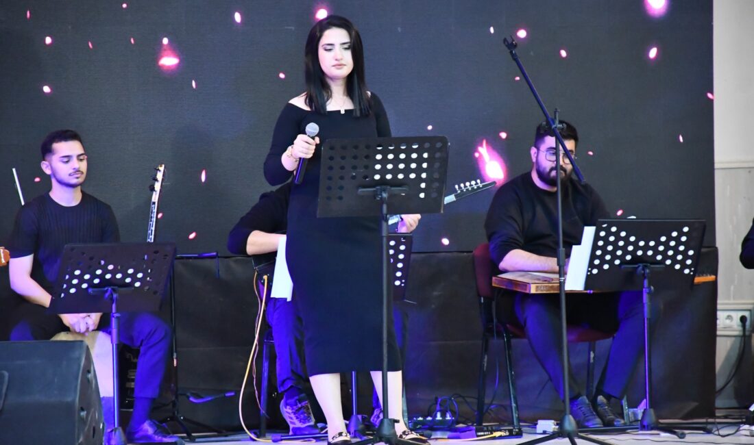 11. Gençler Arası Kültür ve Sanat Yarışmaları kapsamında ses yarışmasının