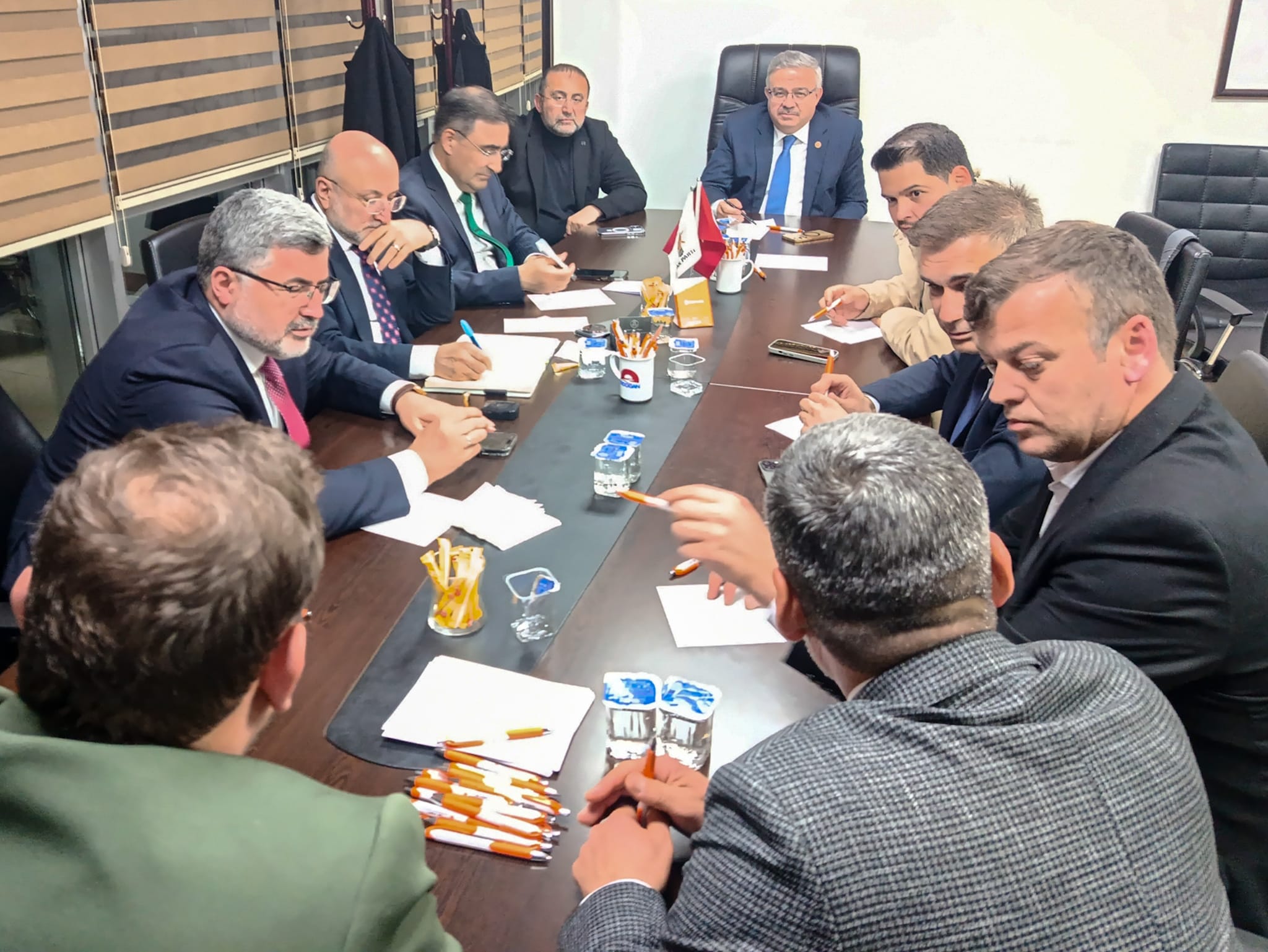 AK Parti Afyonkarahisar İl Teşkilatı, şehrin enerji altyapısını güçlendirmeye yönelik