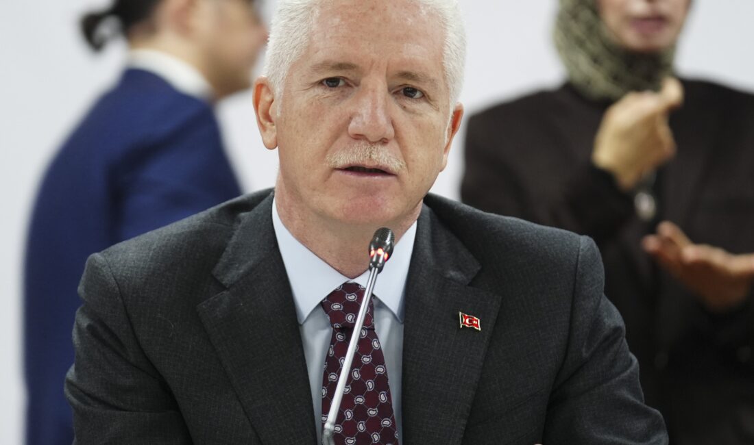 İstanbul'da görev başındaki polis ekiplerine yönelik gerçekleştirilen silahlı saldırı sonrası