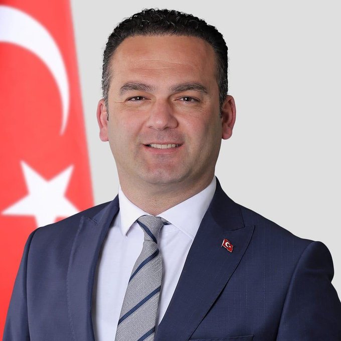 Giresun’un Görele ilçesinde Belediye Başkanı Hasbi Dede’nin, Cumhuriyet Halk Partisi