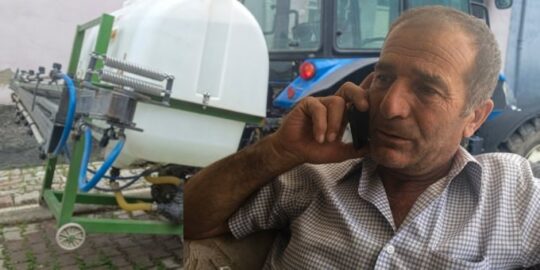 Konya’nın Seydişehir ilçesinde tarlasında çalışma hazırlığı yapan 65 yaşındaki çiftçi,