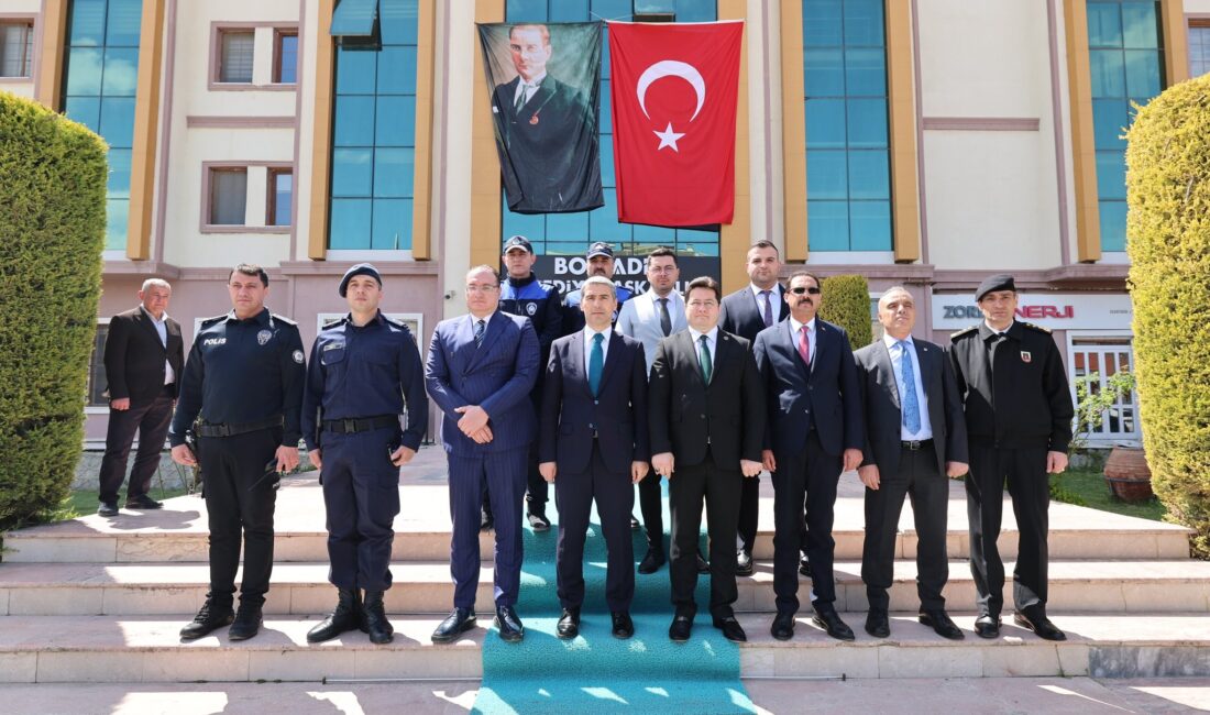 Afyonkarahisar Valisi Dr. Naci Aktaş, ilçe ziyaretleri kapsamında Bolvadin’de bir