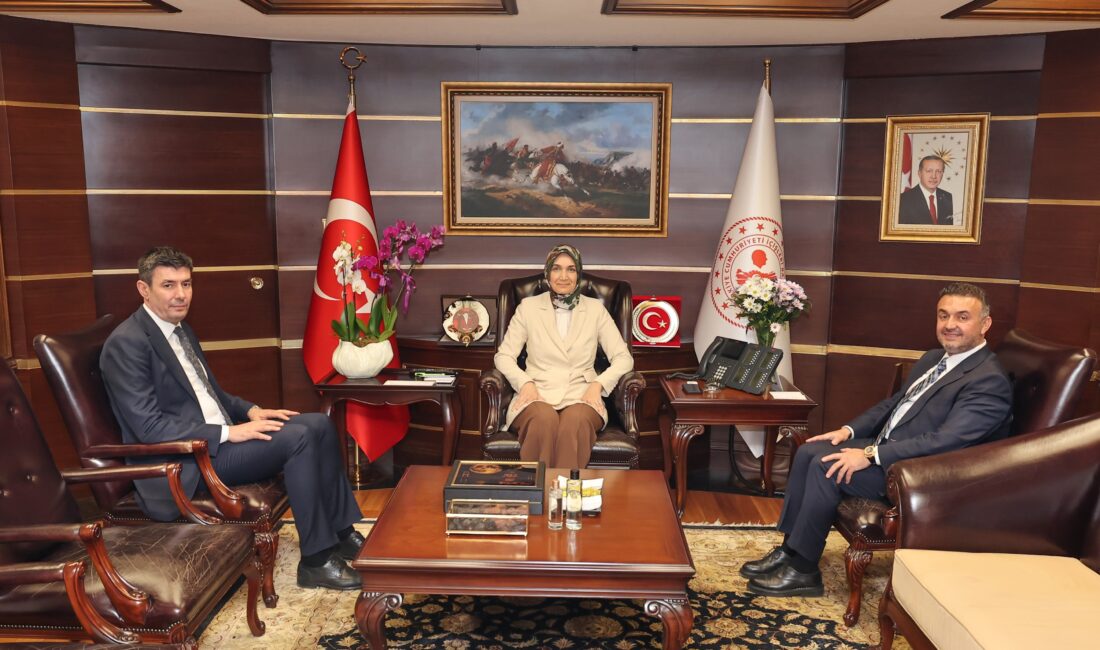 Afyonkarahisar Vali Yardımcısı İhsan Ayrancı ile AFSİAD Başkanı ve AFSİADFED