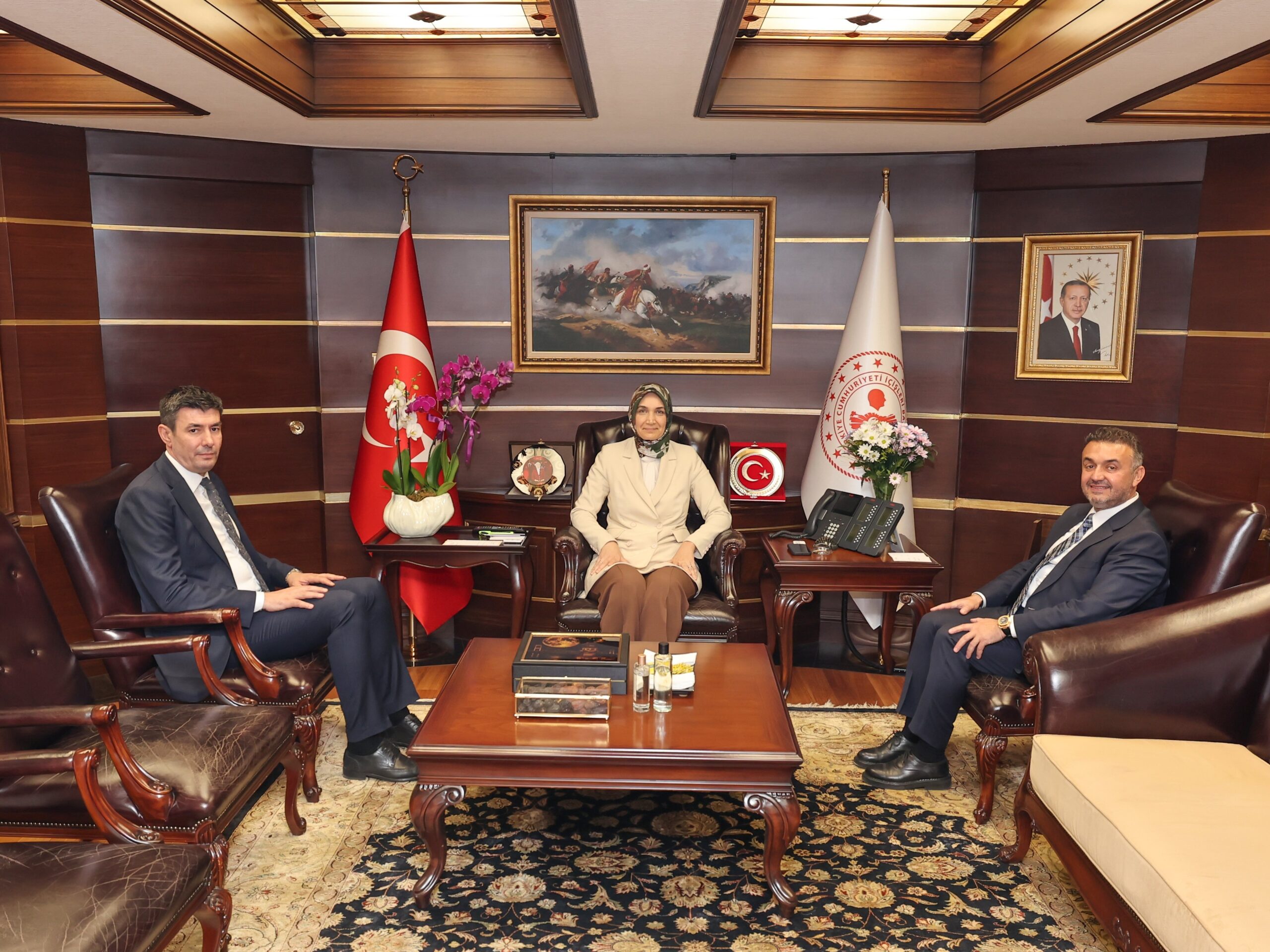 Afyonkarahisar Vali Yardımcısı İhsan Ayrancı ile AFSİAD Başkanı ve AFSİADFED