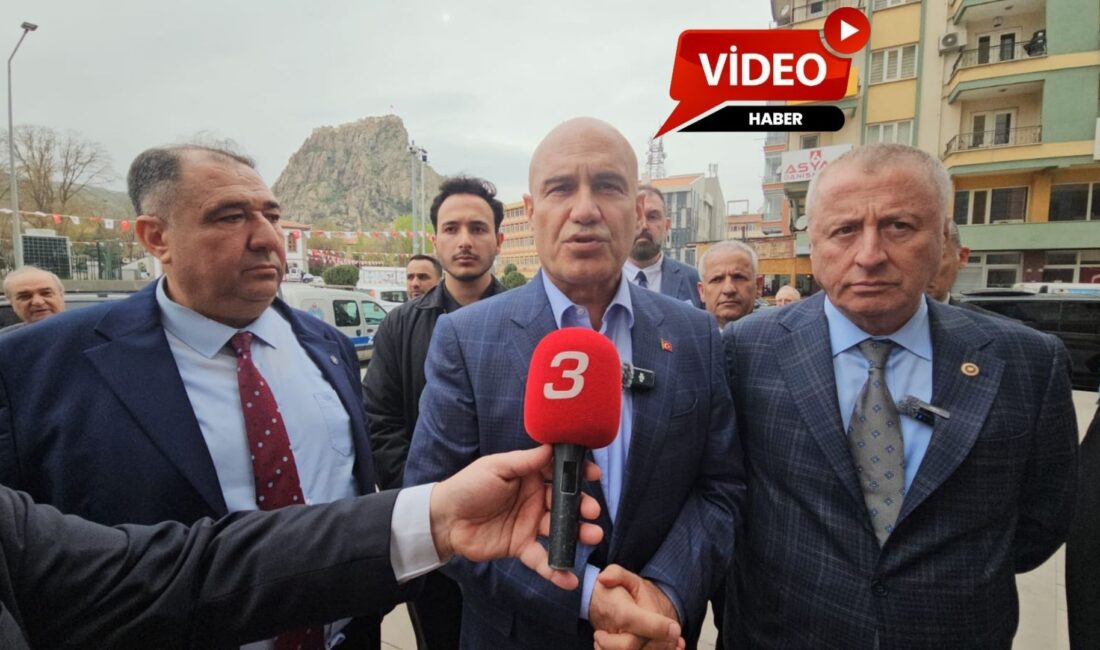 İYİ Parti Grup Başkan Vekili ve Balıkesir Milletvekili Turan Çömez,