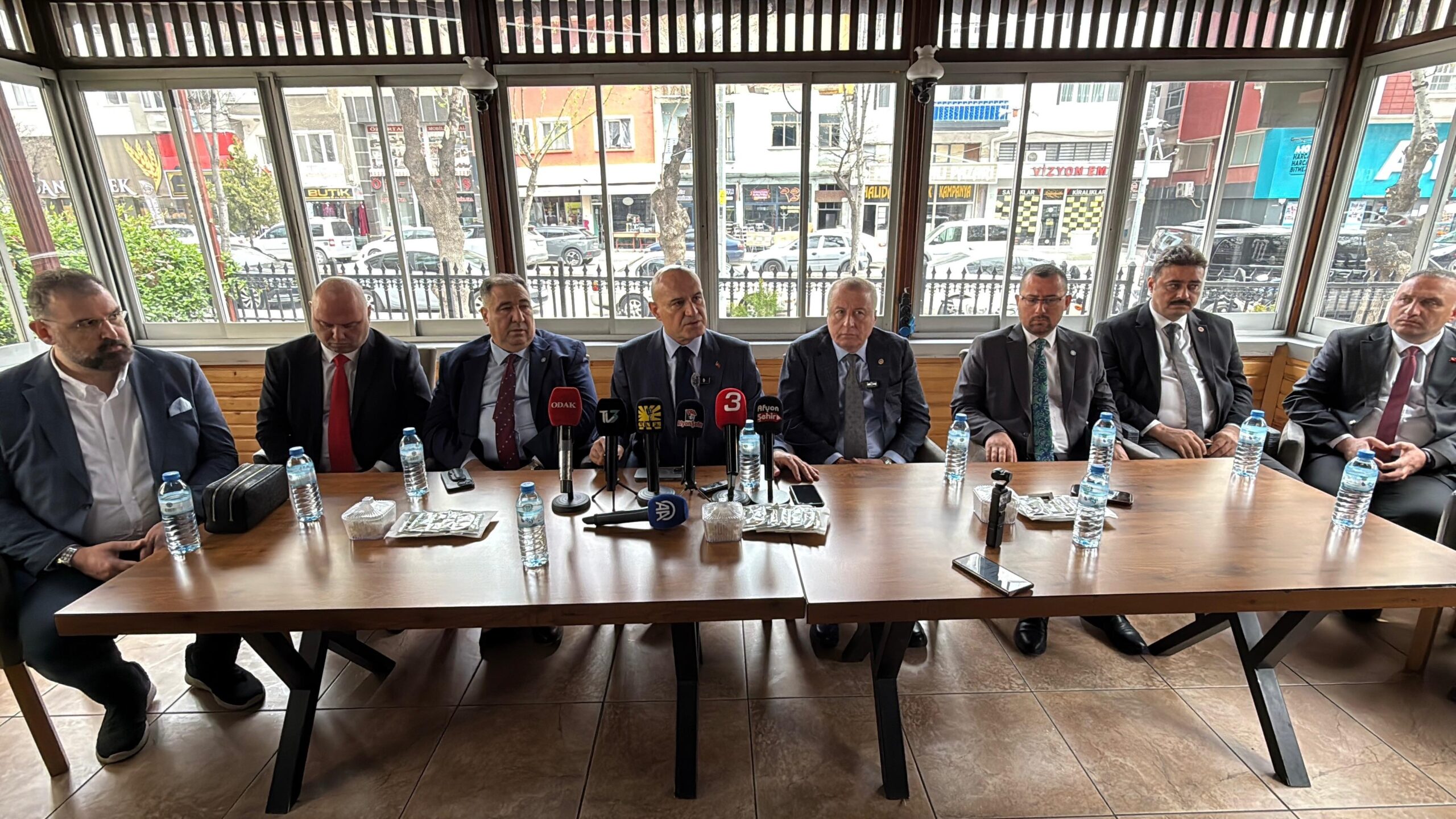 İYİ Parti’nin önde gelen isimleri, bir dizi program ve ziyaret